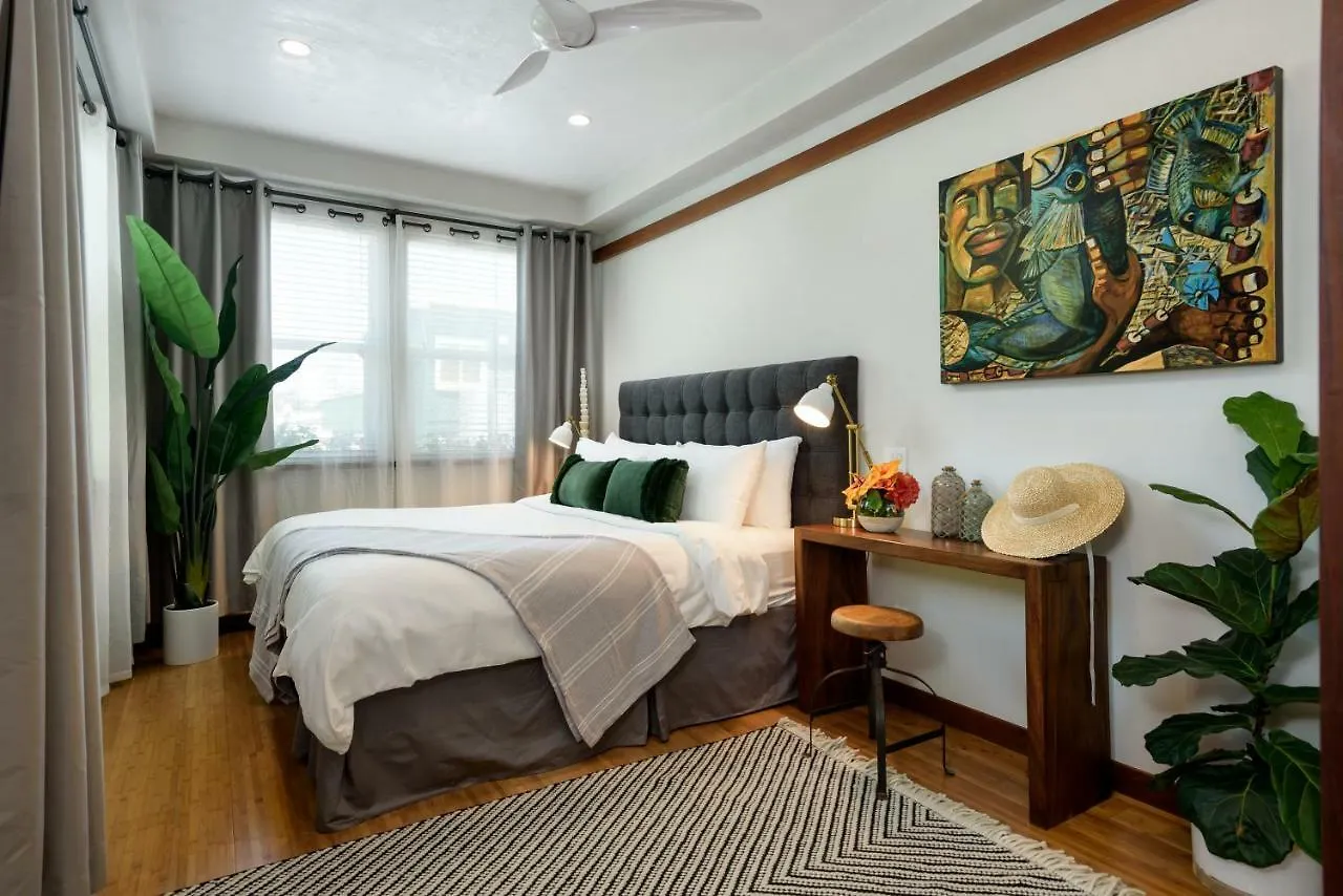 Hotel Paia Inn