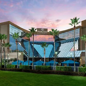 https://doubletree-by-hilton-orlando-airport.davenporthotels.org